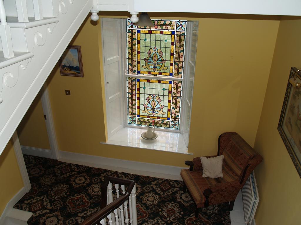 Castlemorris House Hotel Тралий Екстериор снимка